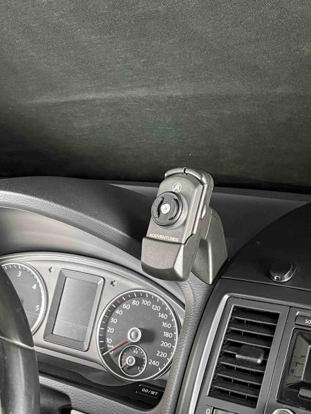 SP-Connect Adapter for VW Swivel Neck Mount